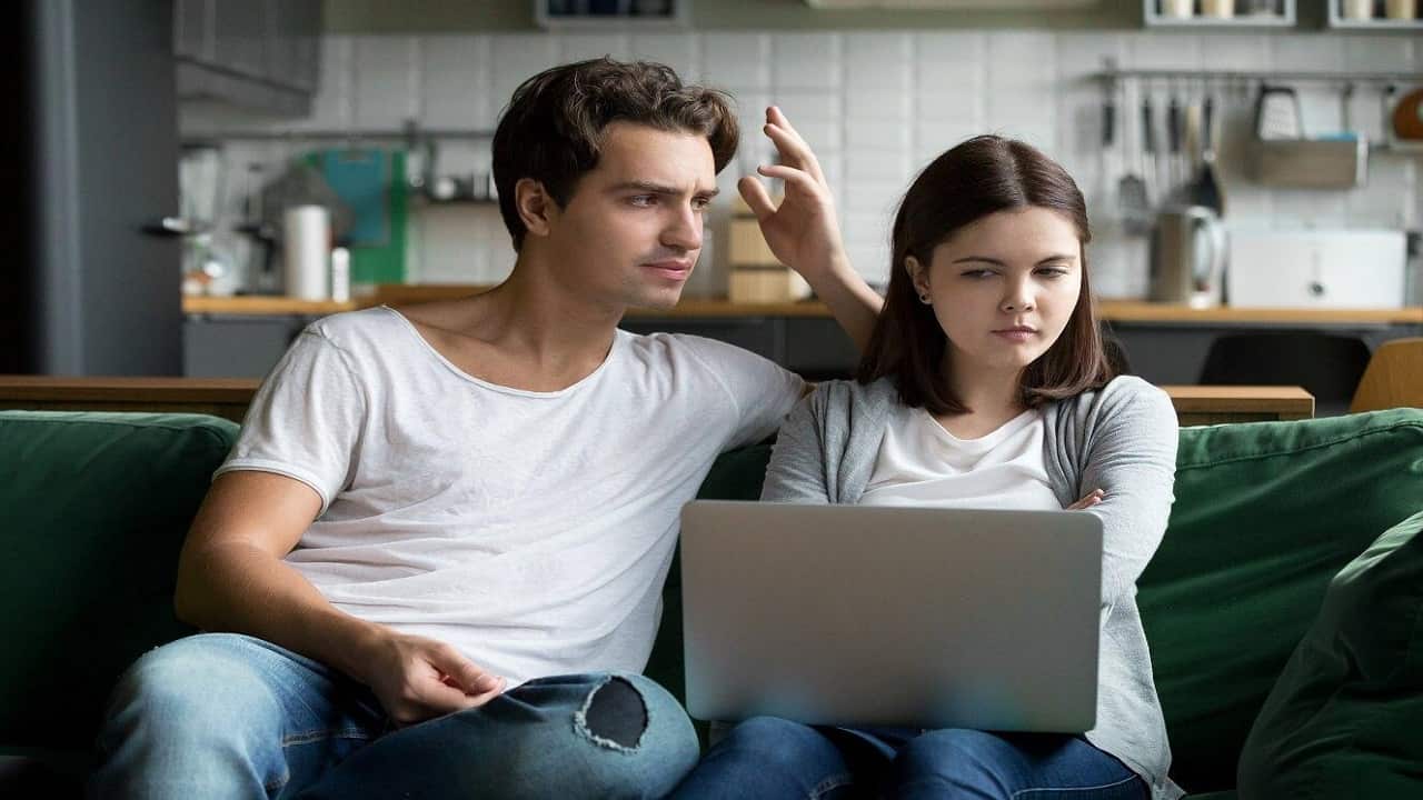 How To Find Cheating Wife: Steps to Uncover the Truth