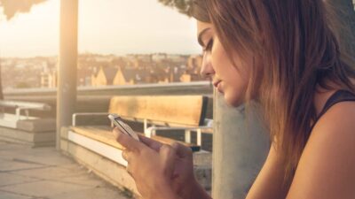 Monitor Teens Online: Why Monitor Teens Electronic Devices